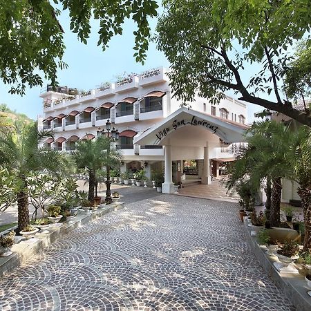 Villa San Lawrenz Lonavala Εξωτερικό φωτογραφία