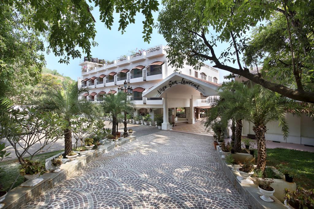 Villa San Lawrenz Lonavala Εξωτερικό φωτογραφία
