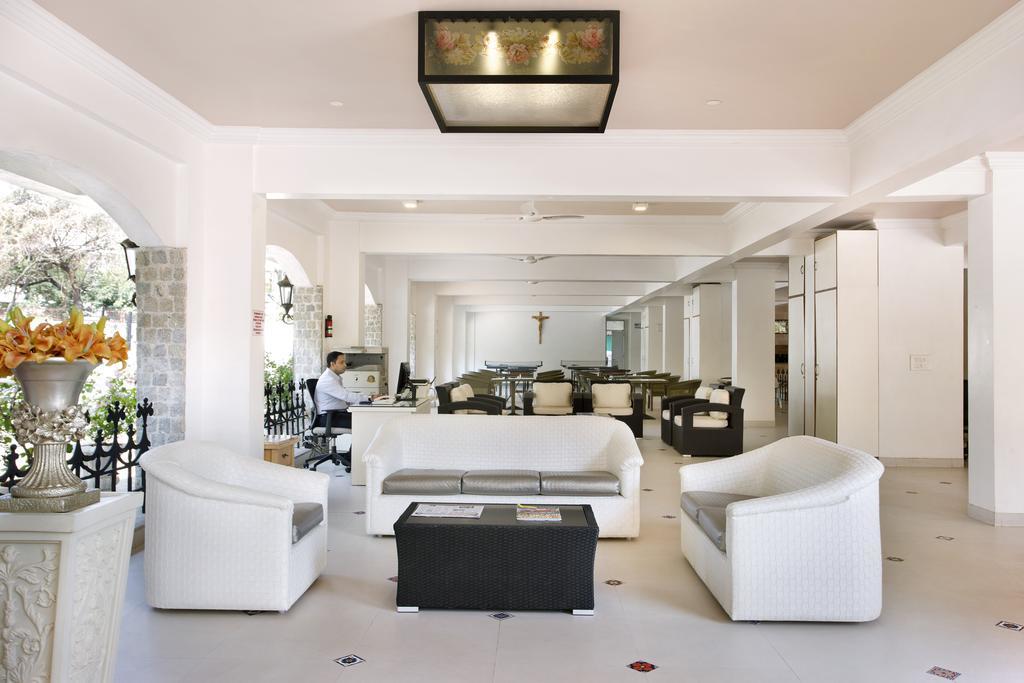 Villa San Lawrenz Lonavala Εξωτερικό φωτογραφία