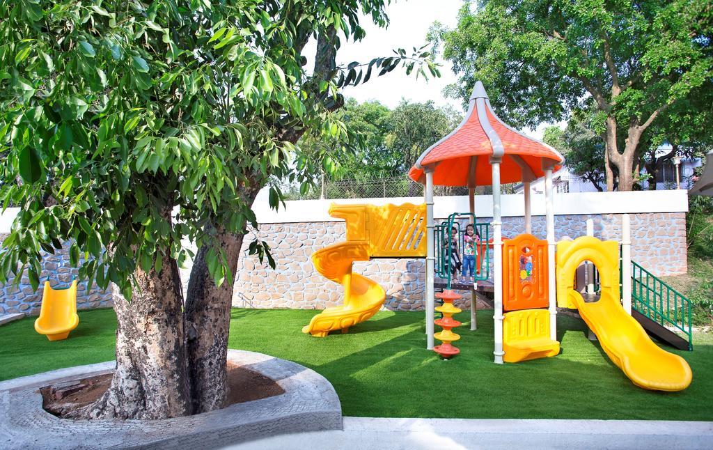 Villa San Lawrenz Lonavala Εξωτερικό φωτογραφία